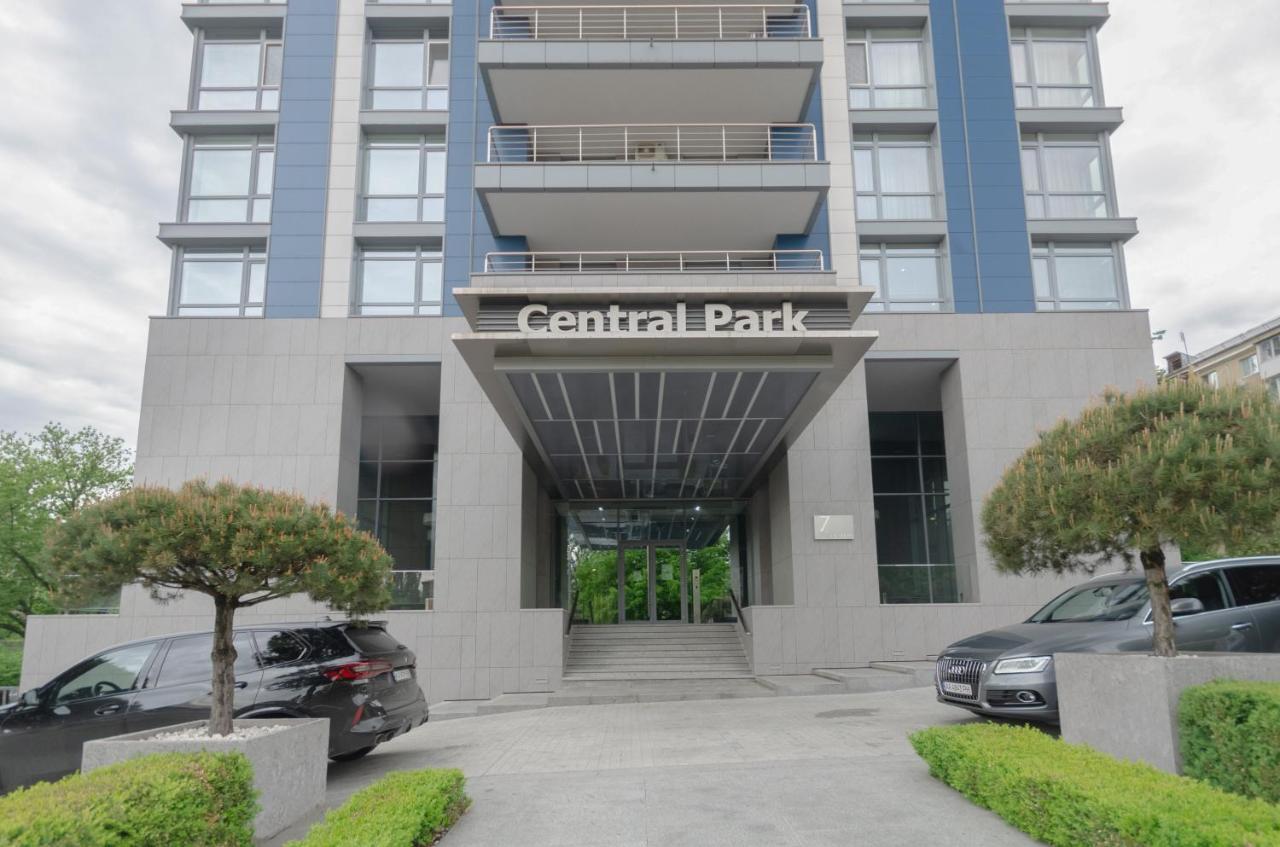 Petrovdom 408-467-471-277-377 In Central Park Cozy Apartments Kiew Exterior foto